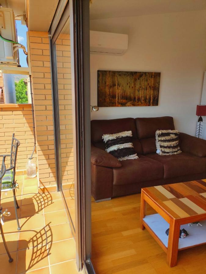 شقة Acogedor Atico Duplex En تريمب المظهر الخارجي الصورة